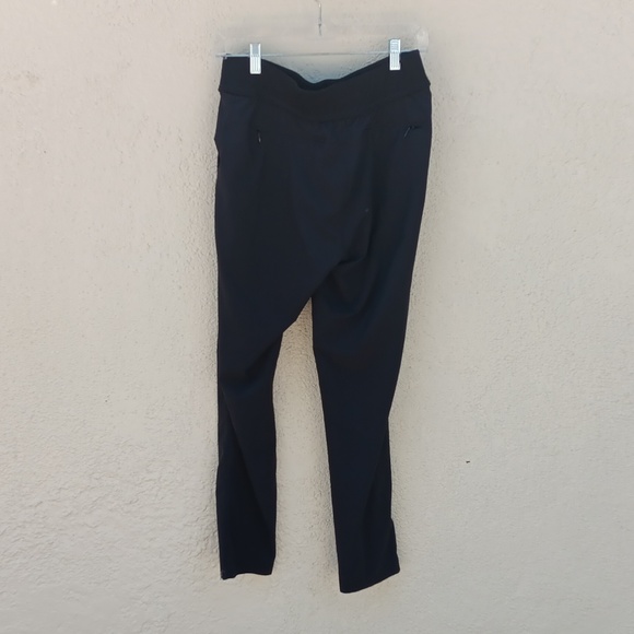 Athleta active wear - Picture 2 of 2